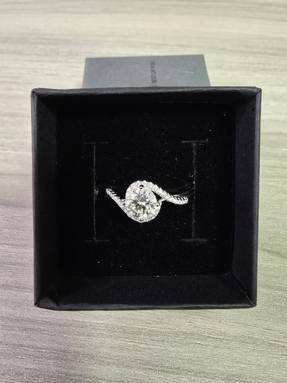 ANILLO TALLÍN MOISSANITA