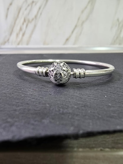PULSERA PARA CHARM RÍGIDA