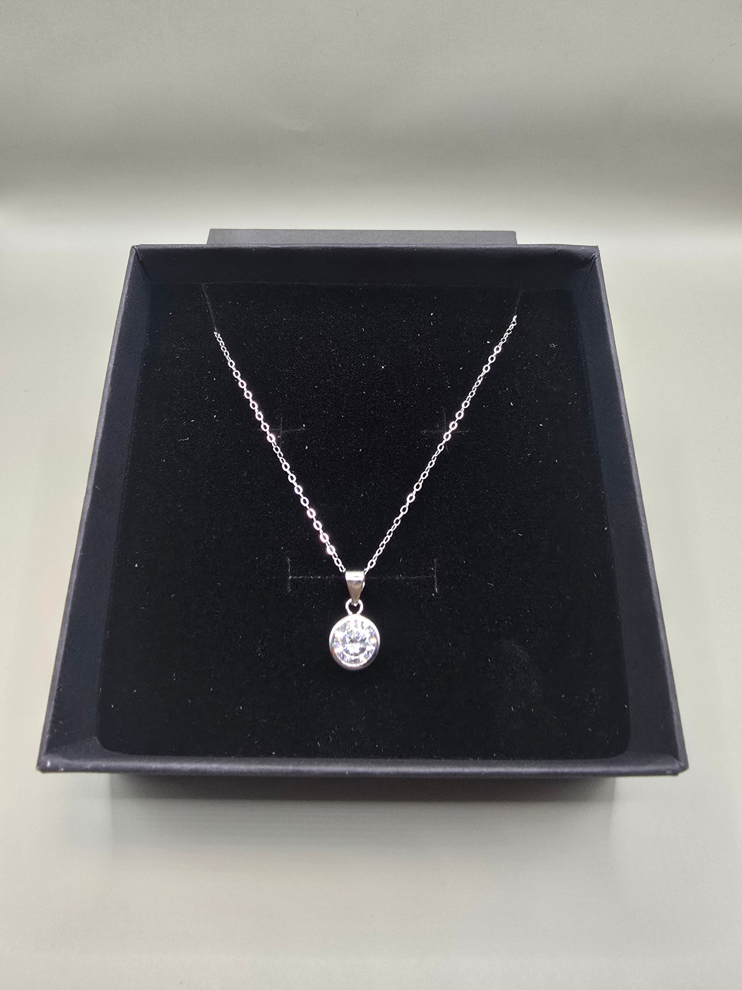 COLLAR CIRCONITA